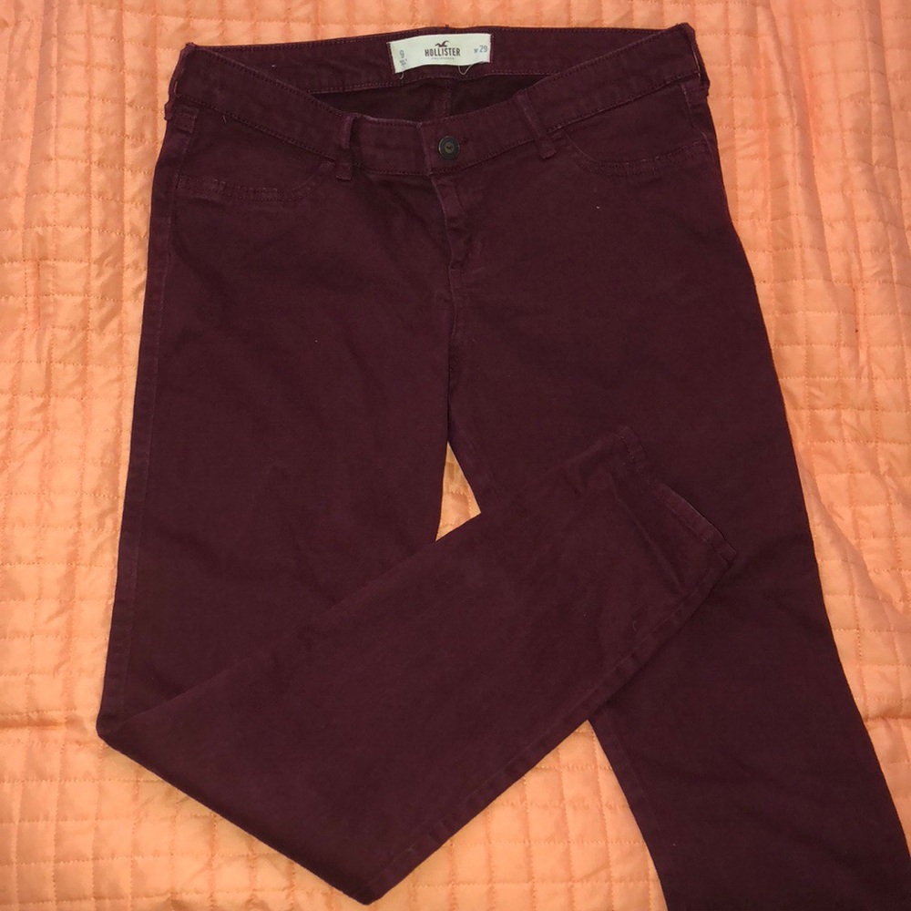 Hollister Skinny Jeans in Deep Burgundy